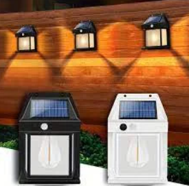 Set 4 Lămpi Solare de Perete Retro Kivoo – Senzor de Mișcare (5-8m) & Crepuscular, 3 Moduri de Iluminare, 600 Lumeni, Baterie 1800mAh, Protecție IP65, Negru